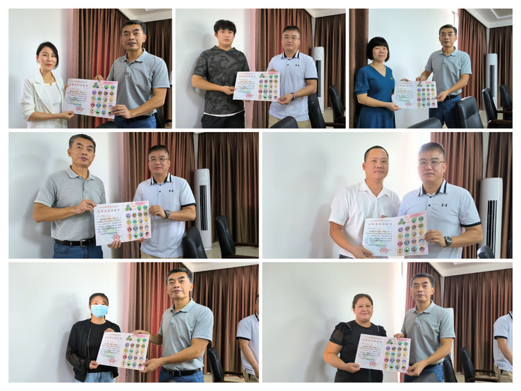 永利yl23411滞留旅客服务队员荣获志愿者纪念证书(图2)