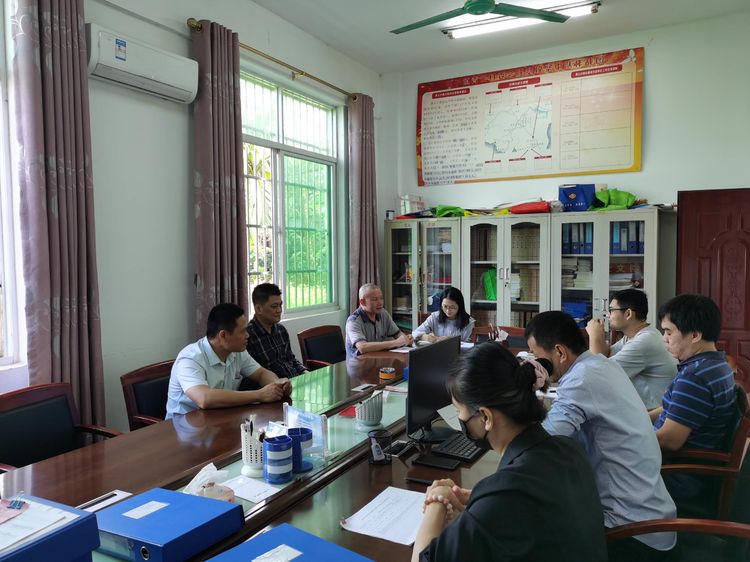 永利yl23411党委书记王蜂带队调研督导乡村振兴工作