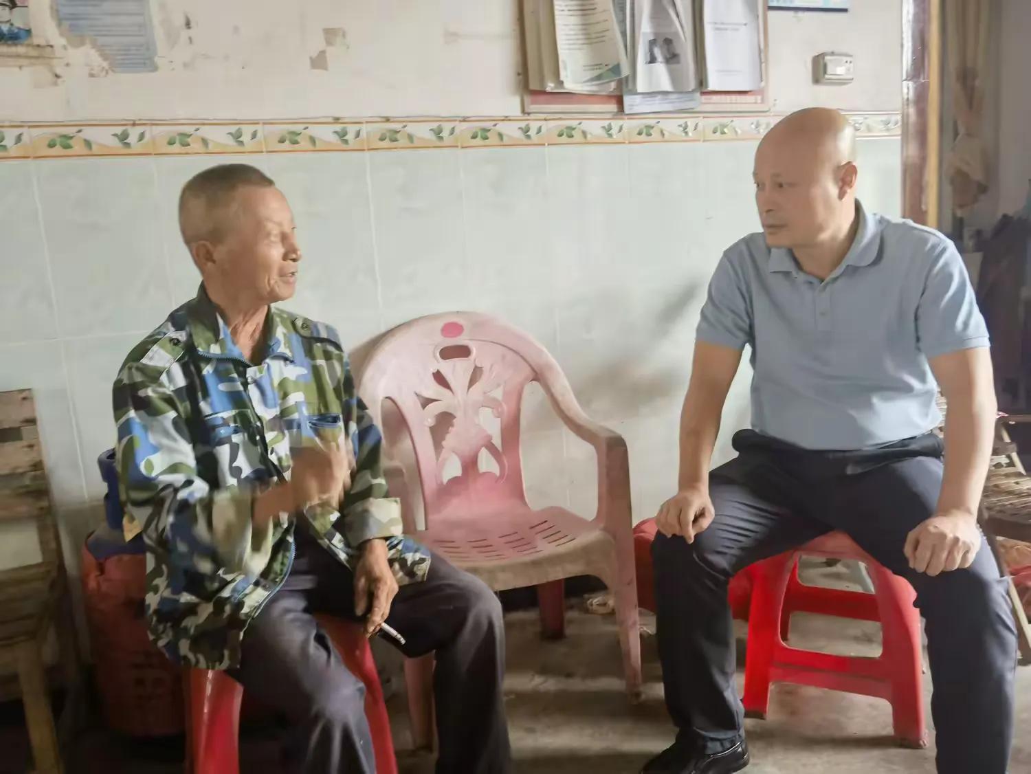 永利yl23411党委书记、董事长周小勇带队调研督导迎接国家后评估考核、省第三方评估考核和乡村振兴工作(图4)