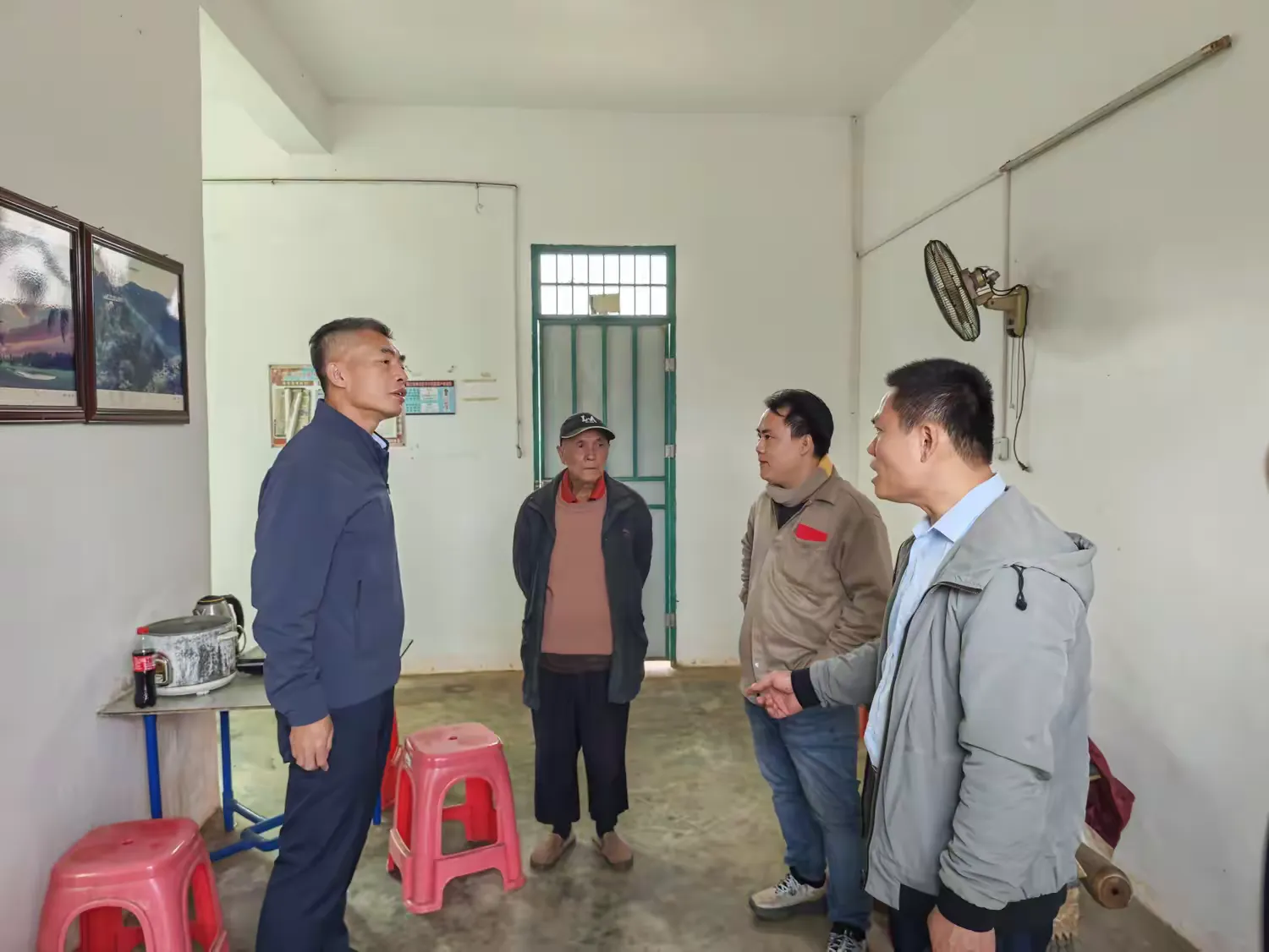 迎新春 送温暖——永利yl23411深入青云村开展元旦春节期间走访慰问送温暖活动(图7)